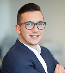 Portraitbild vom Experten "Leon Achberger"