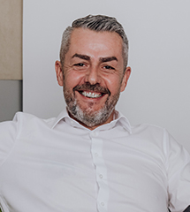 Portraitbild vom Experten "Reinhard Rosenstatter"