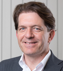 Portraitbild vom Experten "Peter Güli"